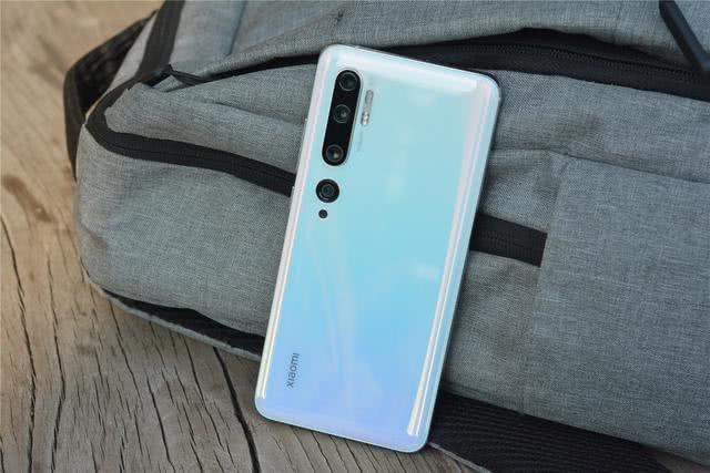 vivo更良心,5000毫安骁龙765G+4800万四摄,比小米少四百