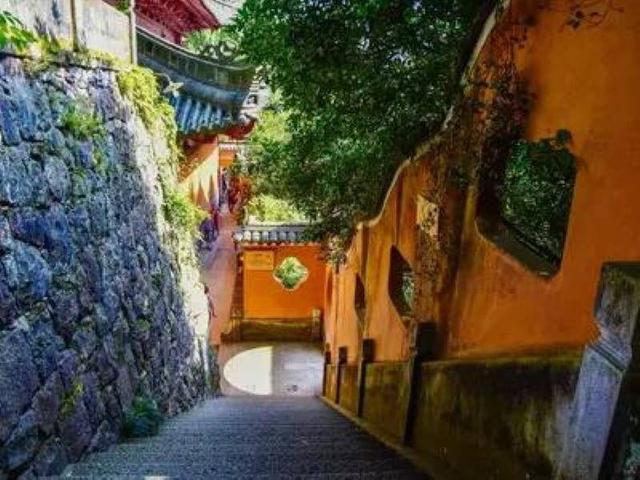 国内“零差评”5A景区,门票免费车票仅15元,小资旅行看过来
