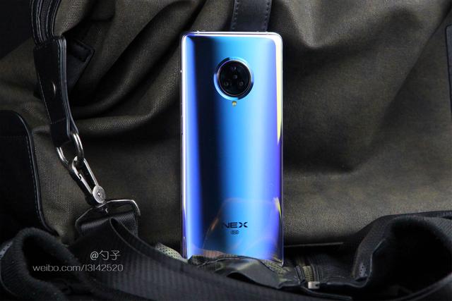vivo NEX 3S性能全面提升,为何却“降价”售卖?缘由其实简单!