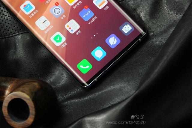 vivo NEX 3S性能全面提升,为何却“降价”售卖?缘由其实简单!