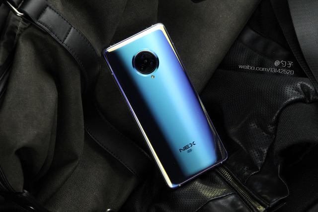 vivo NEX 3S性能全面提升,为何却“降价”售卖?缘由其实简单!