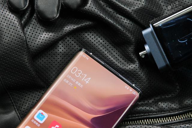 vivo NEX 3S性能全面提升,为何却“降价”售卖?缘由其实简单!
