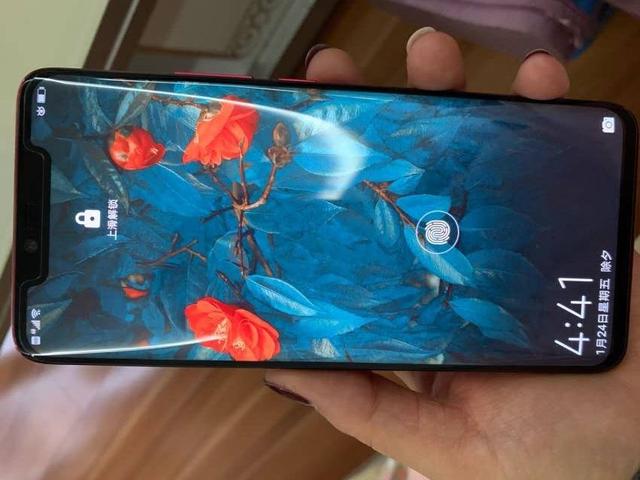 华为4G大降2630元,麒麟980+徕卡三摄,网友:心动了