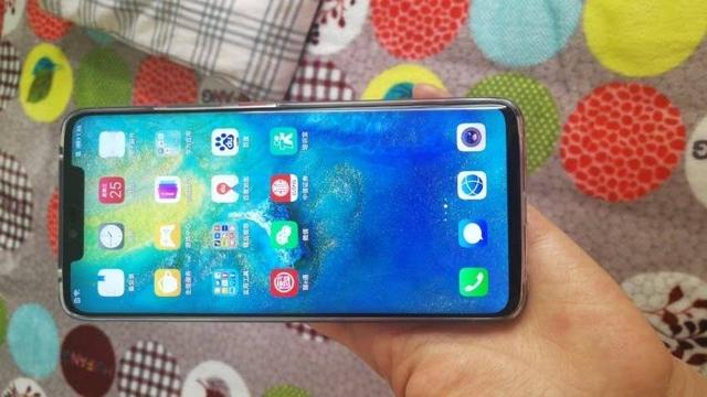 华为4G大降2630元,麒麟980+徕卡三摄,网友:心动了