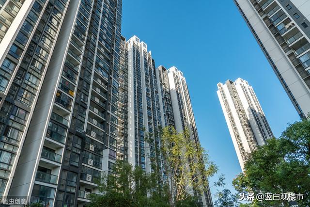 楼市“贬值潮”启动了!63家房企赔钱,央行宣布,674家银行回应