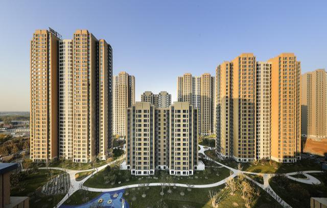 楼市“掉头”,买房人终迎“曙光”,央行宣布,674家银行回应