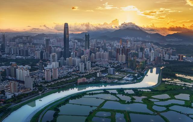 深圳楼市火热背后的冷思考,房价上涨的脚步暂停只因一个事实