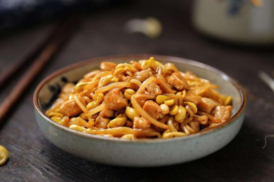 6道天然减脂菜,清肠胃又排湿气,隔三差五吃甩掉腰上的赘肉