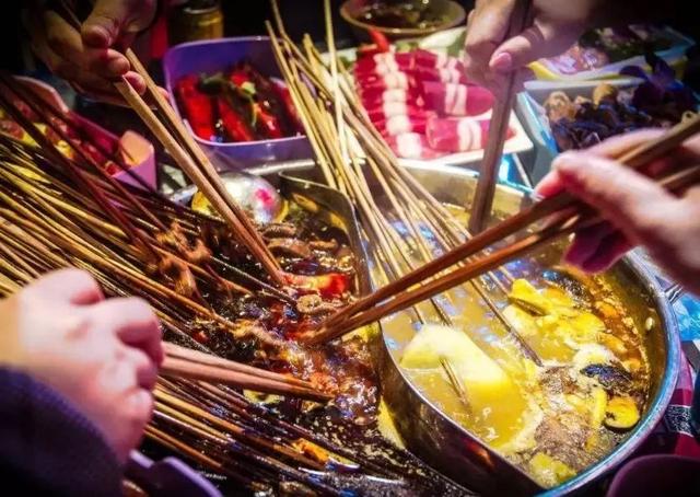 武汉吃货必去的3大美食街,外地人才去户部巷