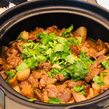 哪里的羊肉煲最好吃?广东最养生,云南最霸气