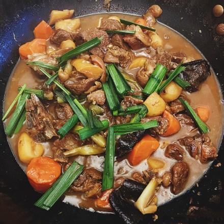 哪里的羊肉煲最好吃?广东最养生,云南最霸气