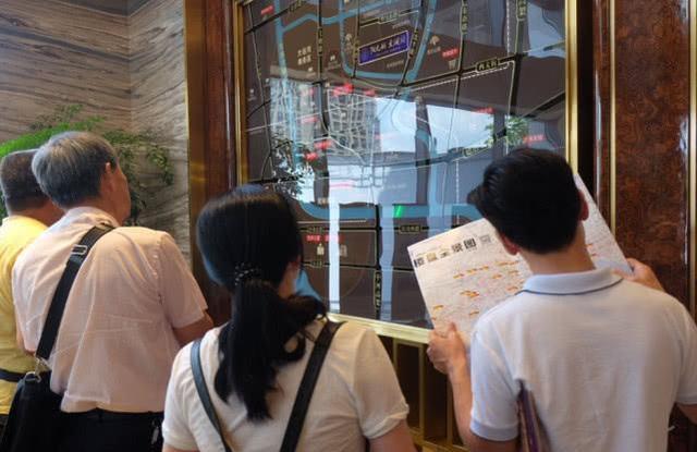 2020年楼市陷入“怪圈”,卖房越来越多,买房却“寥寥无几”?
