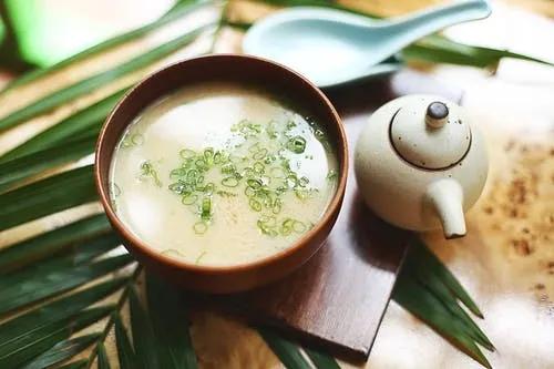 萝卜、白菜靠边站,这3种苗菜最近要常吃!清热润肺又通便