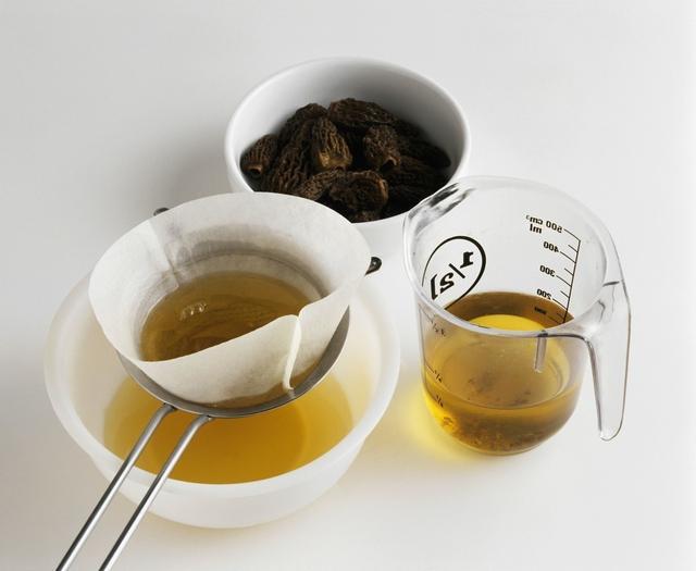 经常失眠睡不着怎么办?医生给出1条建议,比吃药有效,倒头就睡