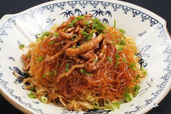 给你3000块让你挑战6种吉林美食,三分钟吃完你选哪个?