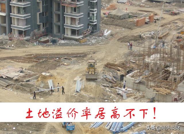 抄底买房的机会来了？楼市再现“万人摇号”，多地楼盘秒售空！