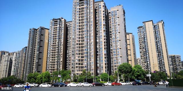 楼市回暖,房价疯涨的年代又回来了?炒房客可能高兴的太早