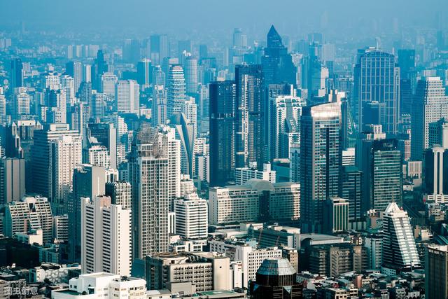 事关买房!60城放宽人才落户限制,2020年楼市将走向何方?| 幸福热议