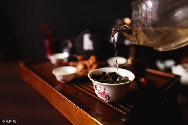 长期喝茶的人和不喝茶的人,都有什么区别?你是否知道?