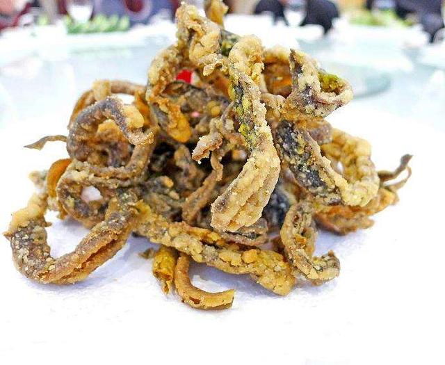 沙市人爱这碗面条胜过热干面,天天面馆门口排长龙,“过早”首选