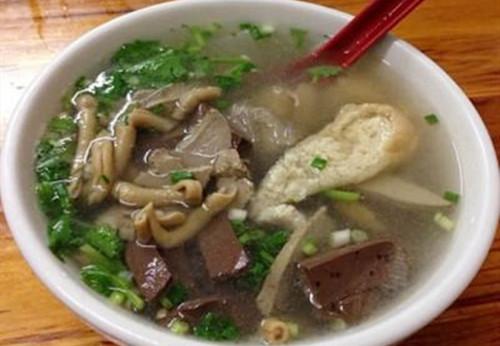 开封特色美食——羊双肠汤,入口醇香还不膻,汤鲜肉美惹人爱!