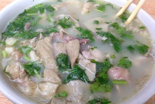 开封特色美食——羊双肠汤,入口醇香还不膻,汤鲜肉美惹人爱!