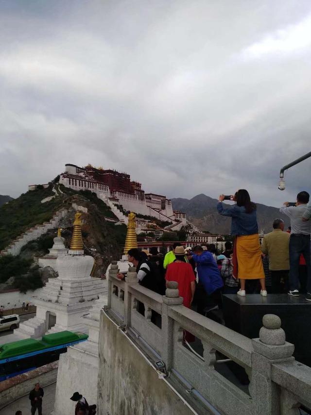 如果你准备进藏,这些东西必须要带,附上一张西藏的菜单