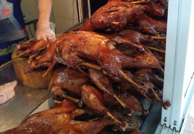 四川人如何花式吃鸭?看看这些特色“鸭美食”,诱人极了