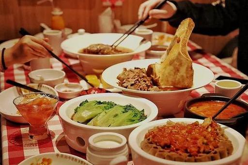 吃肉得吃蒙古牛大骨,酣畅淋漓有滋味