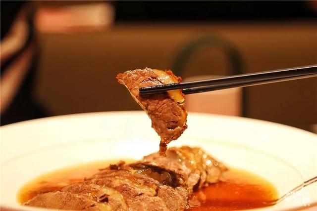 吃肉得吃蒙古牛大骨,酣畅淋漓有滋味