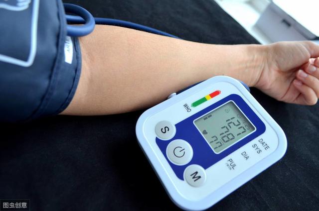 高血压的"凶手"找到了，肥胖仅排第二，专家提醒：自测血压莫忽视