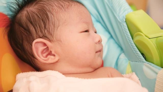 大人和小孩都不能掉以轻心的小儿麻疹,该如何预防与护理?