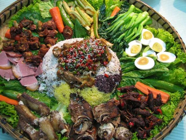 云南14大特色美食,这些美食保证你没吃过!云南旅游攻略
