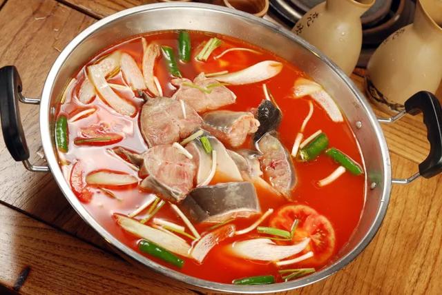 云南14大特色美食,这些美食保证你没吃过!云南旅游攻略