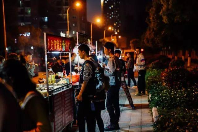 武汉高校周边美食,10块钱喂饱你的青春!