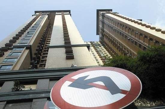 楼市“挤泡泡”,该“买房”还是“卖房”?国家表态,2信号表明