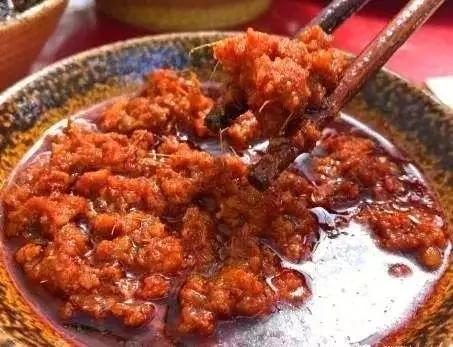 这8样咸菜,才是云南人最下饭、最开胃的菜,同意的举个手!