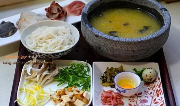 云南5类特色美食,街头巷尾都有,每个云南人都念念不忘的食物。