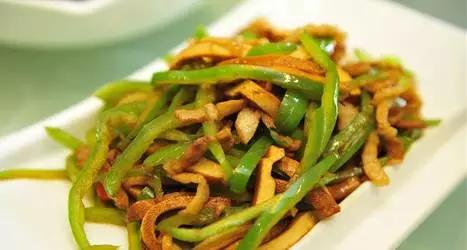 想不到这几道菜竟然是隐藏的抗衰老菜,简单又家常,越吃越年轻