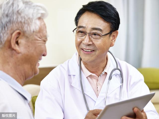 补维生素很重要吗,这些人才是真正需要适当服用,维生素也是药物