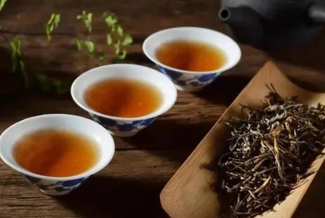 隔夜水、隔夜菜、隔夜茶、隔夜肉,哪个能吃哪个不能吃?
