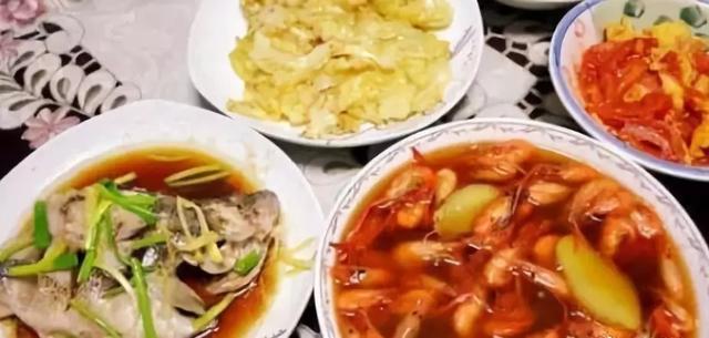 饭后1小时,是防病养生关键,饭后折寿的10件事