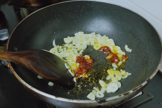 5月,少吃肉也要多吃这菜,软嫩鲜香,开胃增食,最适合夏天吃