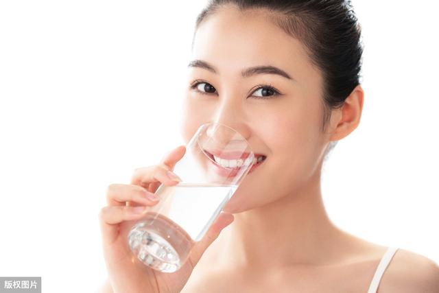 炎热夏季是高血压的“危险季”,注意好这6点,让您放心一夏