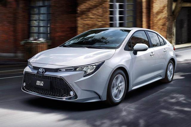 双擎还是1.2T 卡罗拉 VS 雷凌 二选一该怎么抉择?
