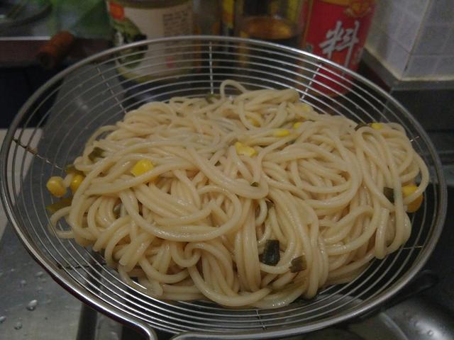 5种面条,再便宜也别买回家,不是迷信,超市进货商都不吃