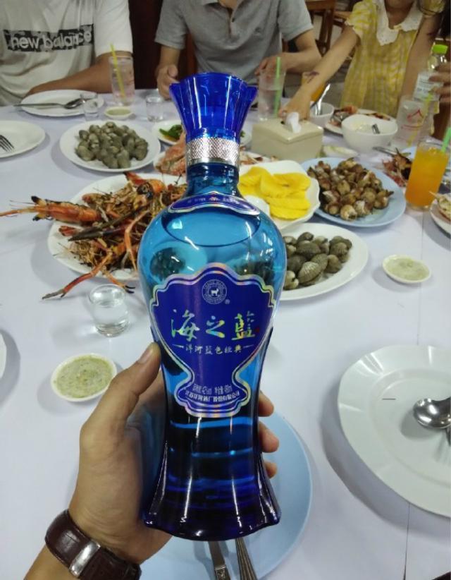 150元以内,口感不输茅台的白酒推荐,普通家庭自己喝,太合适了