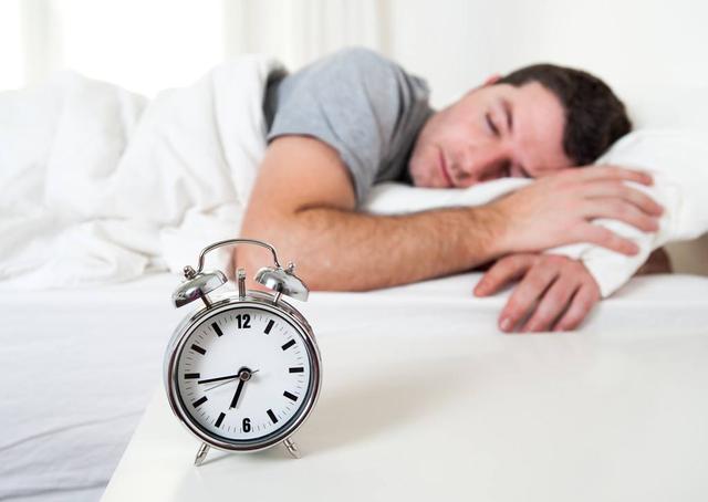血压高的人睡多了容易出问题,关于血压与睡眠的3个常识,要掌握