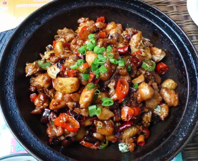 在中国,吃过这60样美食的人生才算完美。