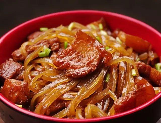 在中国,吃过这60样美食的人生才算完美。